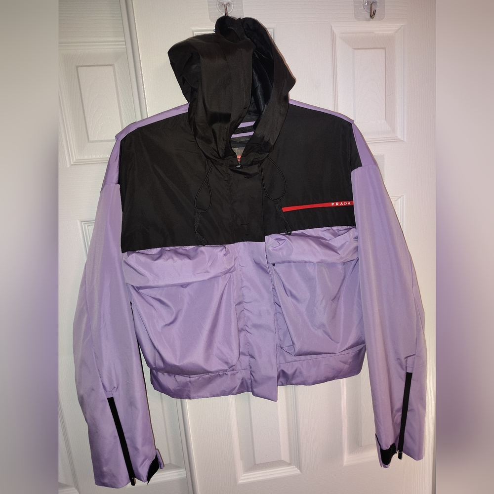 Prada Rossa Size M Technical Fabric Cropped
